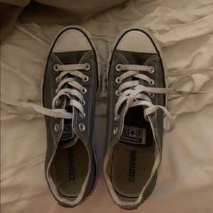Grey converse